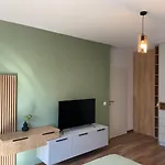 Minimalist 3 Studio Brasov