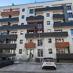Minimalist 3 Studio Brasov