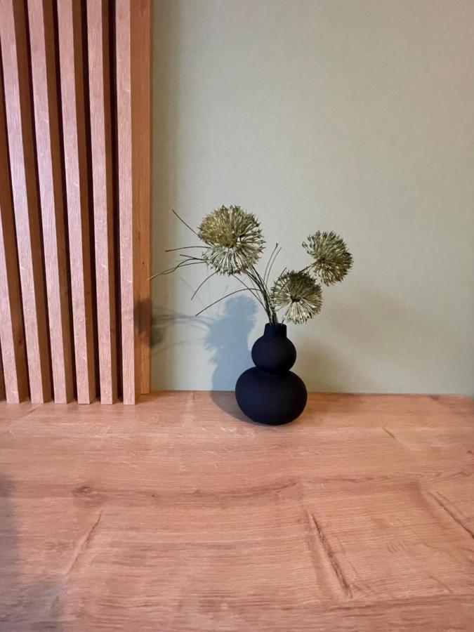 Minimalist 3 Apartment *